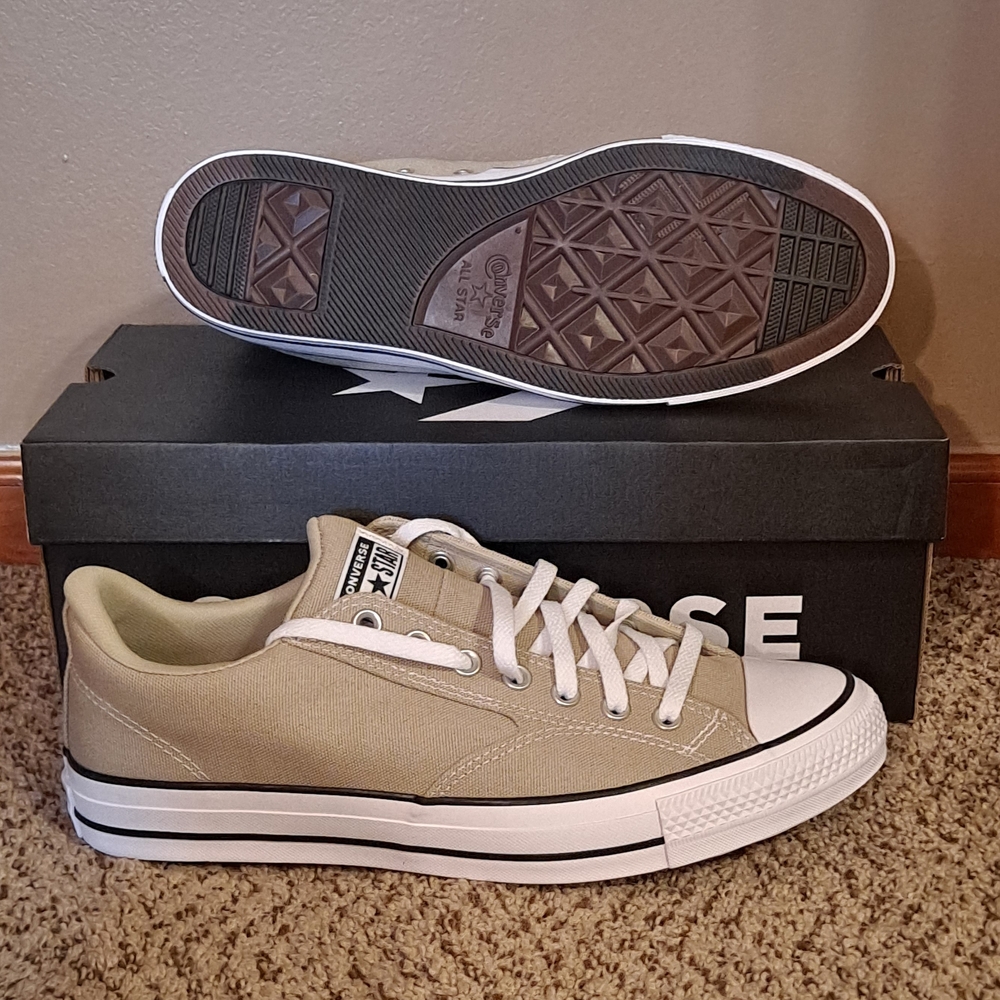 Chuck Taylor All Star Converse Men's Beige Canvas Sneakers Size 12